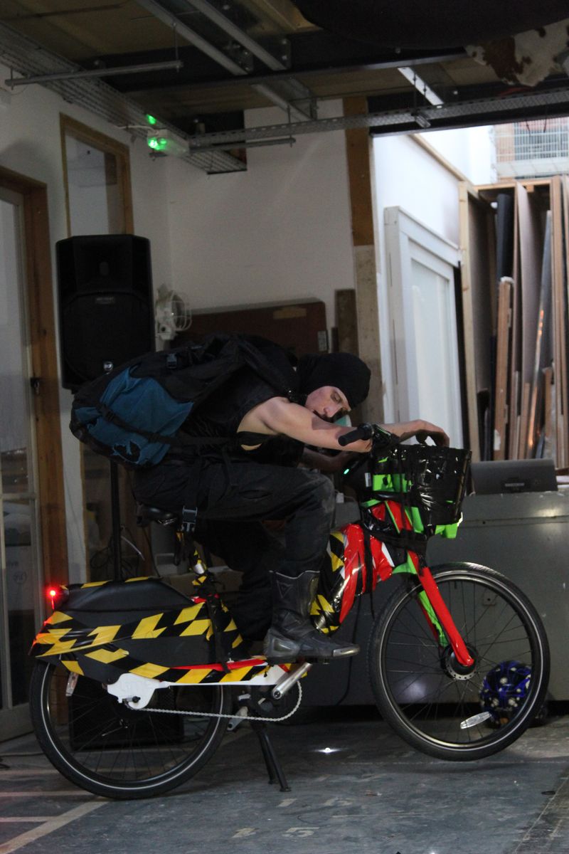 poster pinch to zoom duo show Elli Antoniou & Beatrice Vorster