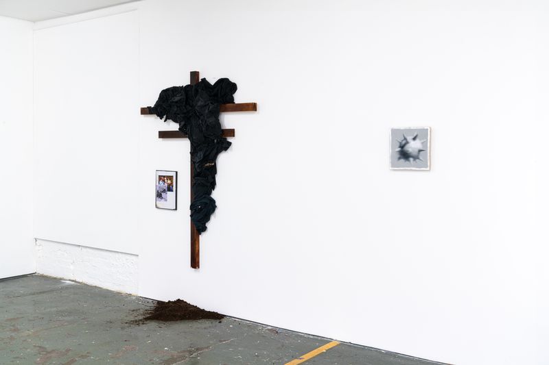 poster pinch to zoom duo show Elli Antoniou & Beatrice Vorster