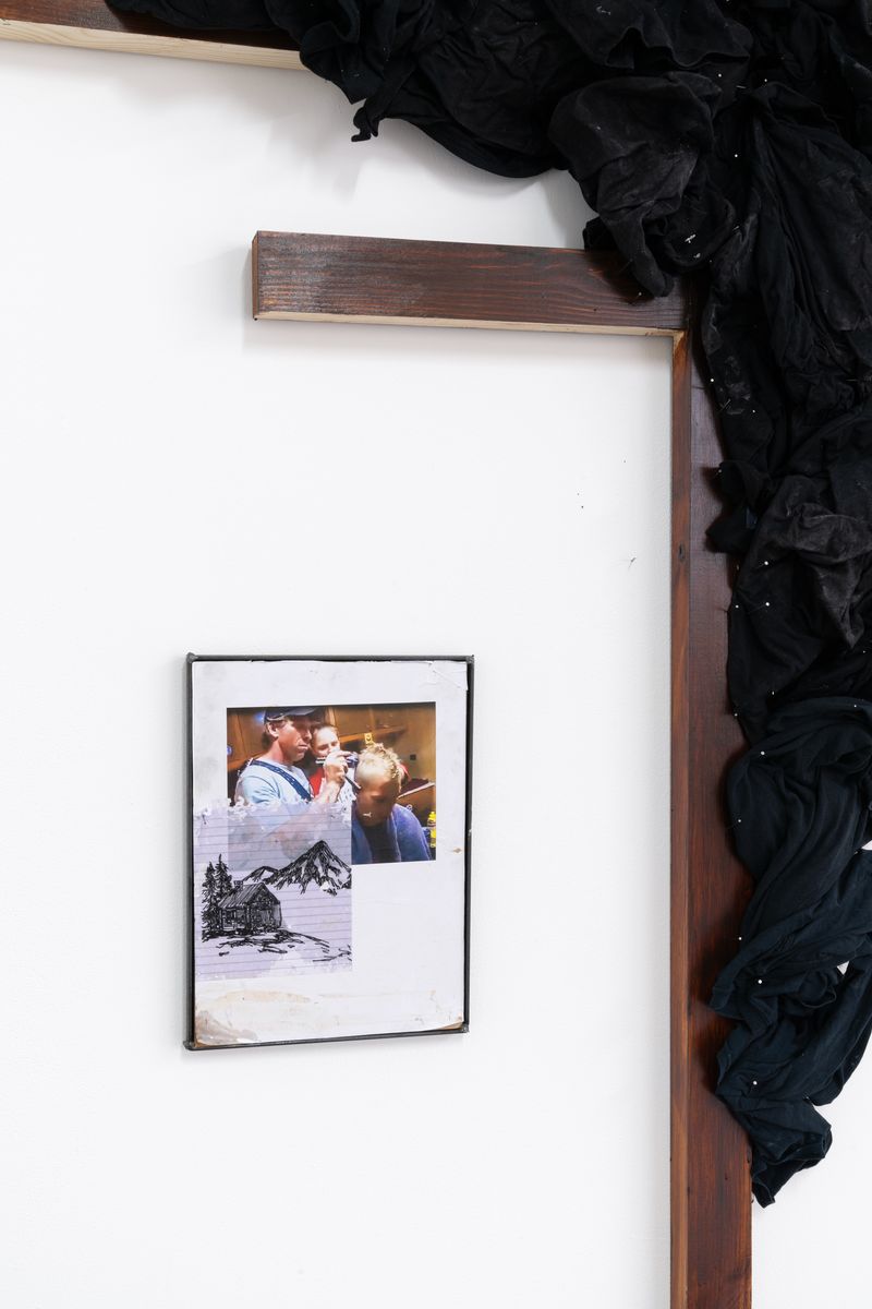 poster pinch to zoom duo show Elli Antoniou & Beatrice Vorster